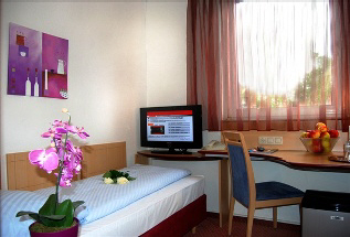 Hotel D&uuml;sseldorf - Hotel in D&uuml;sseldorf - Hotel Düsseldorf Einzelzimmer Standard PLUS
